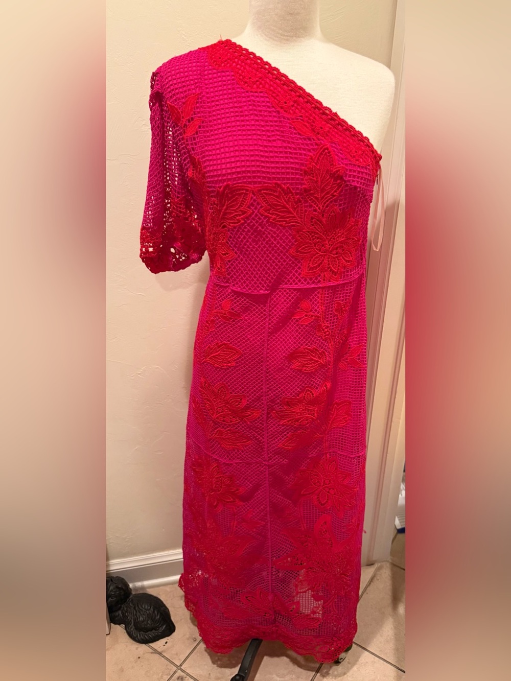 Farm Rio Guipuire Maxi Crochet Dress One-Shoulder Fuchsia Pink Small
